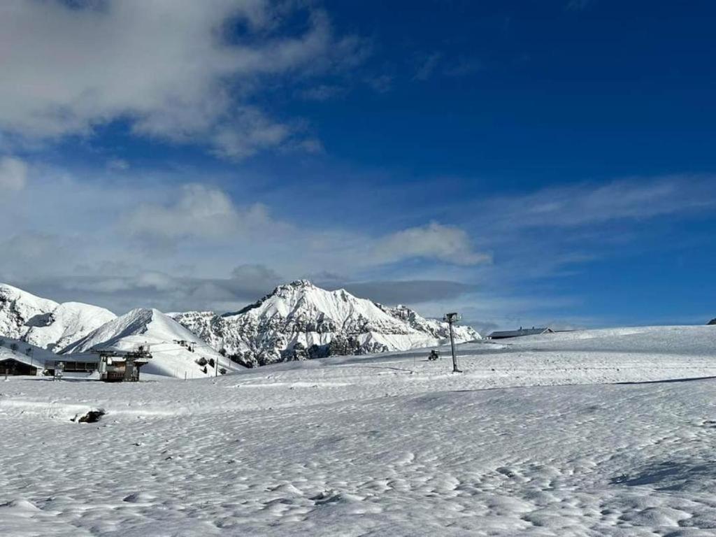 Appartamento La Casa Di Sara In Valsassina Introbio Esterno foto
